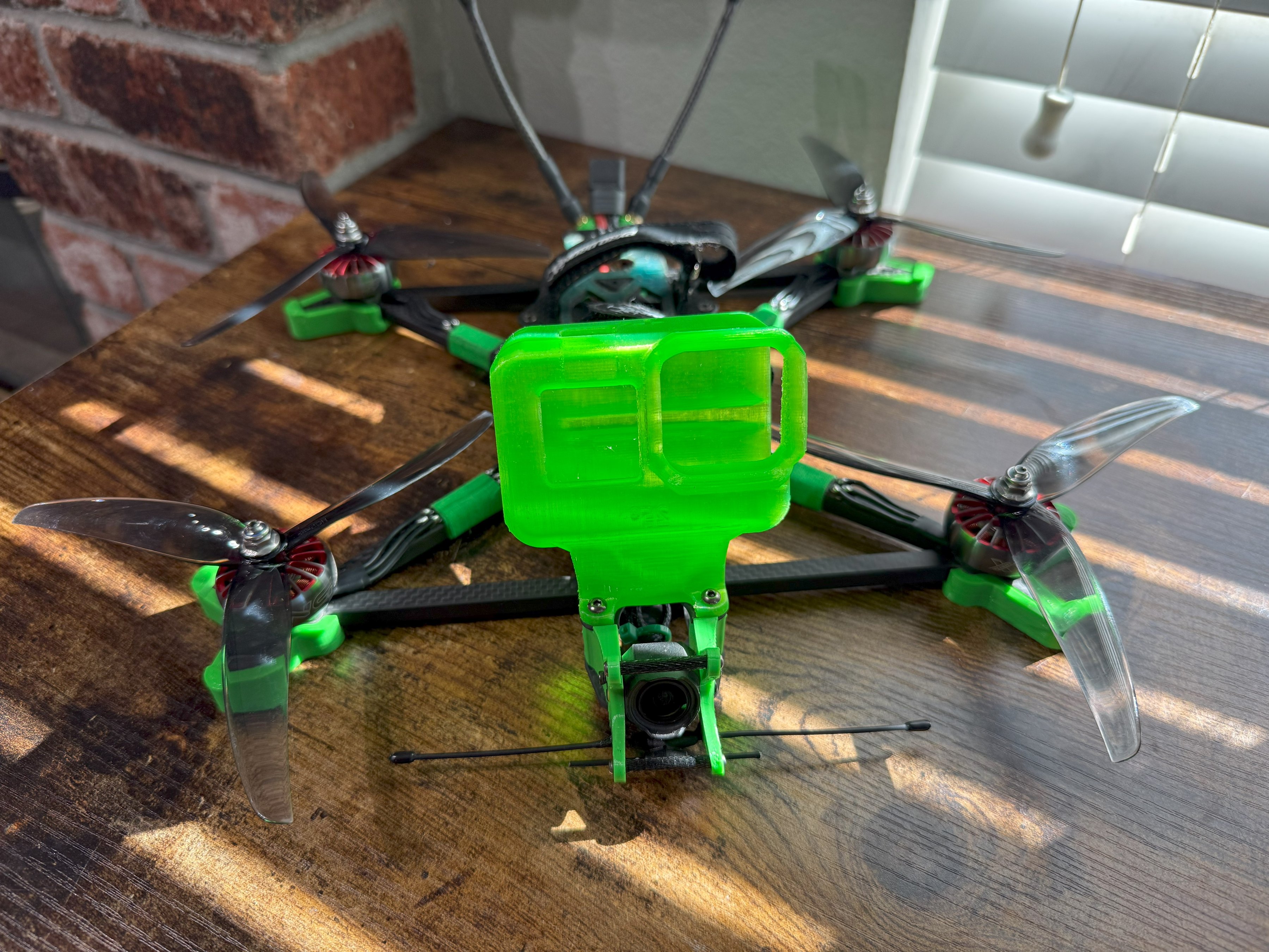 build image 821940001